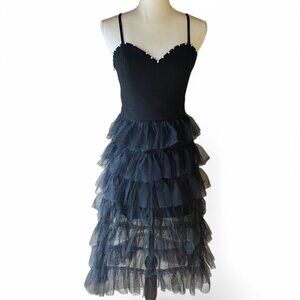 Grefit Black Tulle Tiered Sweetheart Neckline Whimsigoth Formal Midi Dress S